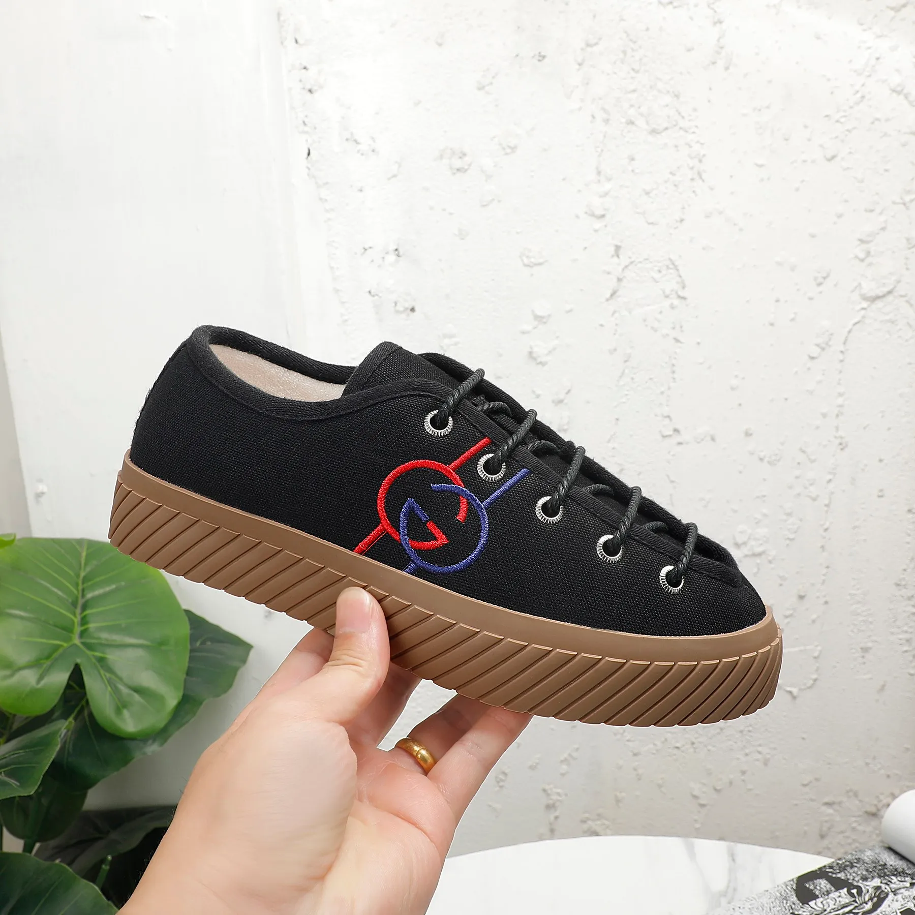 👟👟Ex-factory price 420👟👟 Men's size +10 GUCCI, couple style, other colors also available, you can also place an order with pictures
